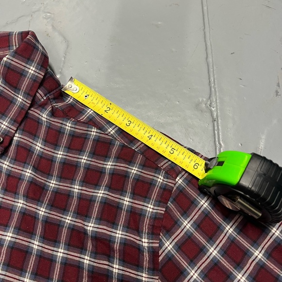 St Johns Bay Men Button Up Shirt Small Red Plaid  Long Sleeve Collar - Picture 3 of 6